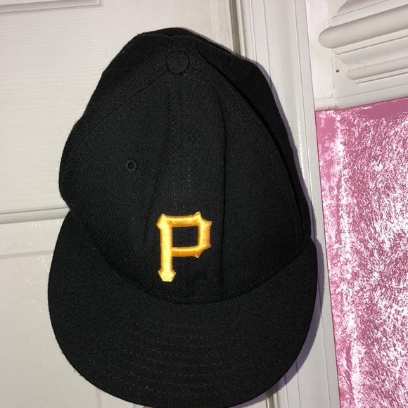 MLB Pittsburgh Pirates Cap - Picture 1 of 8